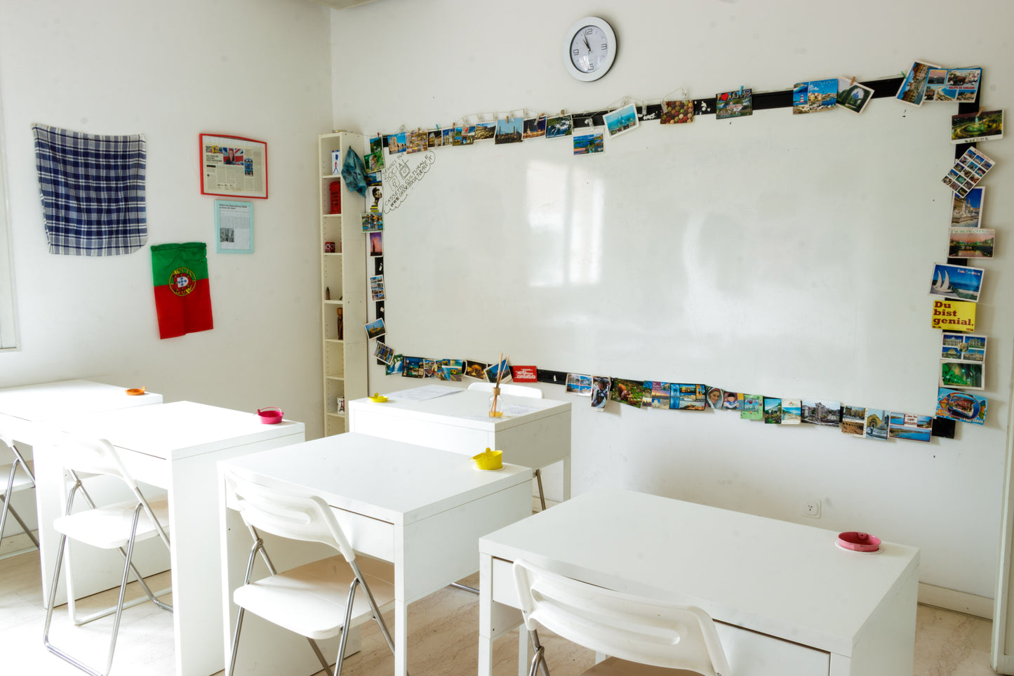 SALA RIUNIONI GIALLA